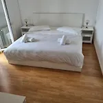 Guest house Mila 3*