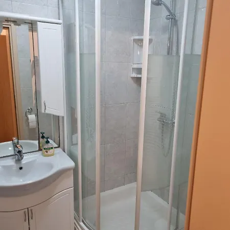 Mila Gostinjska kuća 3*