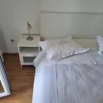 Mila 3* Bol