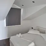 Mila Pensión 3*