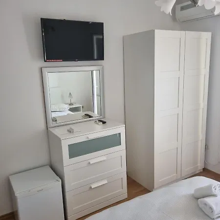 ゲストハウス Mila ボル