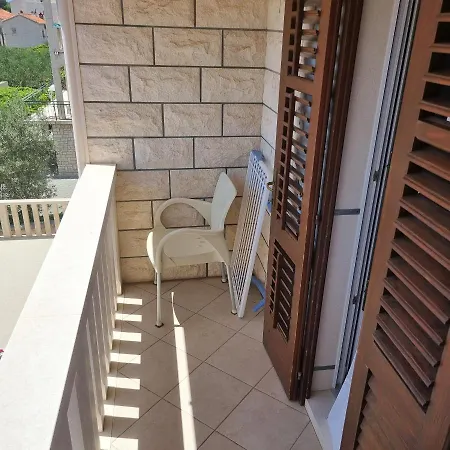 Guest house Mila Bol