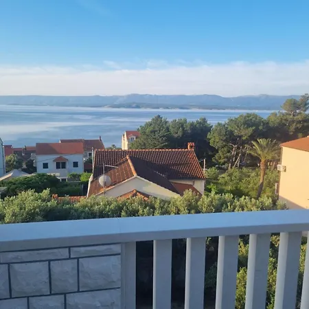 Mila ゲストハウス ボル